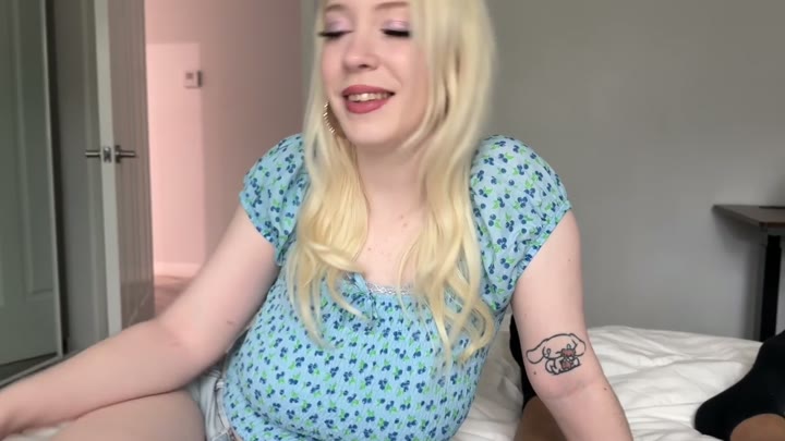 Watch Scott Stark x Gigi Sweets – Step Mommy Show You How To Make it Right