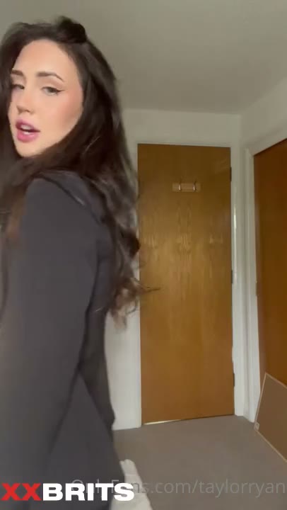 Watch Secretary Taylor Ryan Strips And Fingers Her Tight Pussy POV Dildo Solo