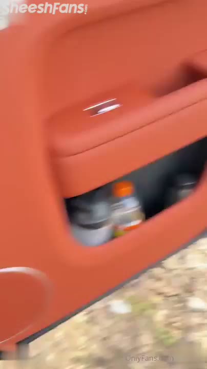 Watch Solazola Fucks Her Boyfriend In A Parked Car