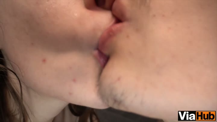 Watch Tom And Hotties Share Passionate Kissing with Braces in HD