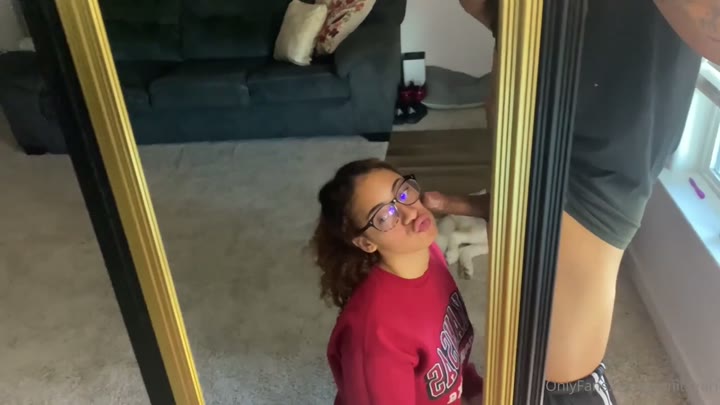 Watch Yumitsauri Takes Her BF’s BBC In Her Mouth And Pussy